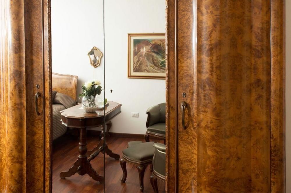 Il Podesta Fabriano Buitenkant foto